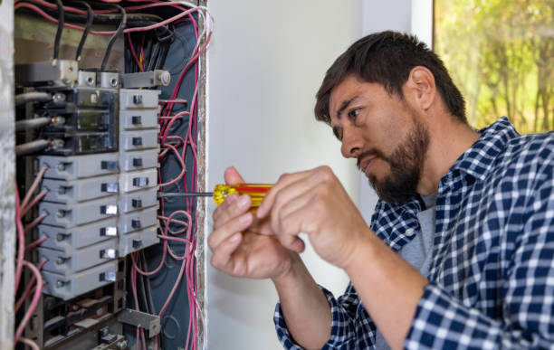 Best Emergency Electrical Repair  in Jewett City, CT